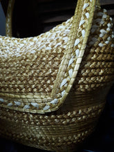 Carregar imagem no visualizador da galeria, Bolsa de Capim Dourado com Buriti Essência