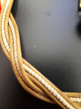 Carregar imagem no visualizador da galeria, Conjunto Gargantilha e Brincos de Capim Dourado Juliet