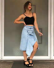 Carregar imagem no visualizador da galeria, Saia Jeans Estilo