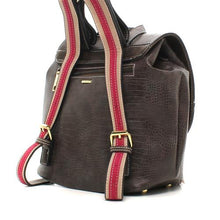 Carregar imagem no visualizador da galeria, Mochila com Bordado Indígena by Sabrina Sato