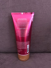 Carregar imagem no visualizador da galeria, Victoria's Secret Body Cream Total Attraction 200 ml