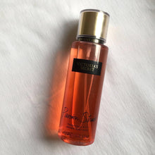 Carregar imagem no visualizador da galeria, Victoria's Secret Perfume 250 ml