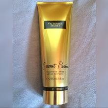 Carregar imagem no visualizador da galeria, Victoria's Secret Loção Hidratante Coconut Passion 236 ml