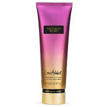 Carregar imagem no visualizador da galeria, Victoria's Secret Loção Hidratante Love Addict 236 ml