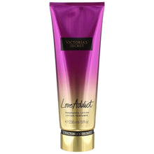 Carregar imagem no visualizador da galeria, Victoria's Secret Loção Hidratante Love Addict 236 ml