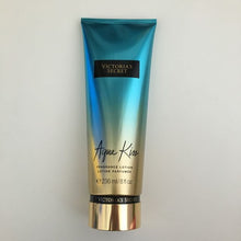 Carregar imagem no visualizador da galeria, Victoria's Secret Loção Hidratante Aqua Kiss 236 ml