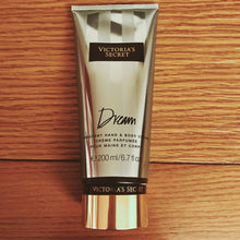 Carregar imagem no visualizador da galeria, Victoria's Secret Body Cream Dream 200 ml