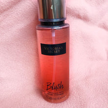 Carregar imagem no visualizador da galeria, Victoria's Secret Perfume Blush 250 ml
