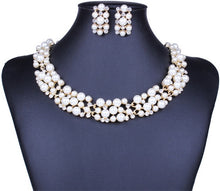 Carregar imagem no visualizador da galeria, Colar e Brincos Bridge Crystal Gold  Silver # IO21.8090