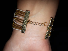 Carregar imagem no visualizador da galeria, Bracelete ouro branco capim dourado