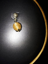 Carregar imagem no visualizador da galeria, Conjunto Gargantilha e Brincos de Capim Dourado Fina Flor