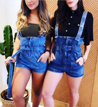 Carregar imagem no visualizador da galeria, Salopete Jeans Clochard