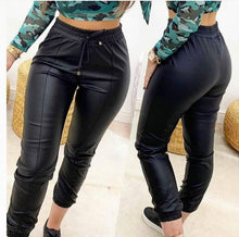 Carregar imagem no visualizador da galeria, Calça Jogger de Couro Sintético