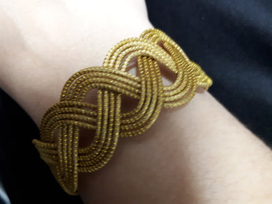 Bracelete capim dourado infinito