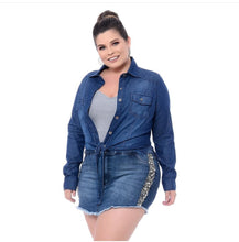 Carregar imagem no visualizador da galeria, Shorts saia jeans bordado plus