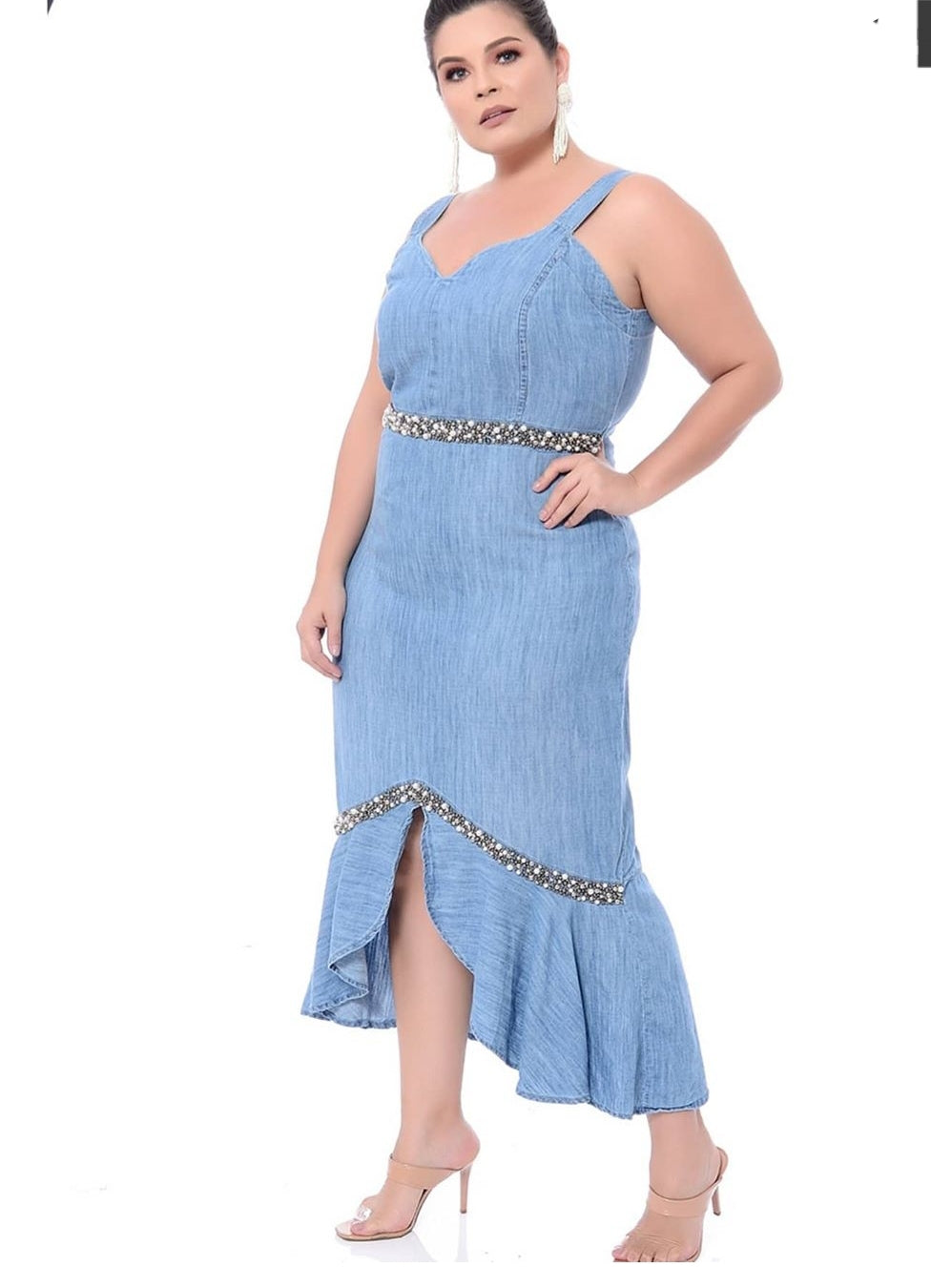 Vestido jeans bordado plus Maura