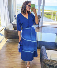 Carregar imagem no visualizador da galeria, Saia jeans Aloha