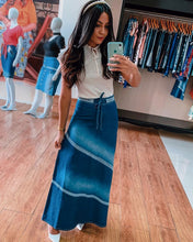 Carregar imagem no visualizador da galeria, Saia jeans Aloha