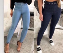 Carregar imagem no visualizador da galeria, Calça Jeans Soraia