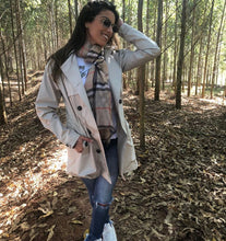 Carregar imagem no visualizador da galeria, Parka off White