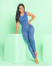 Carregar imagem no visualizador da galeria, Macacão Jeans Mileide