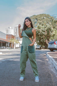 Jardineira Mia