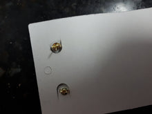 Carregar imagem no visualizador da galeria, Brinco Off White Capim Dourado