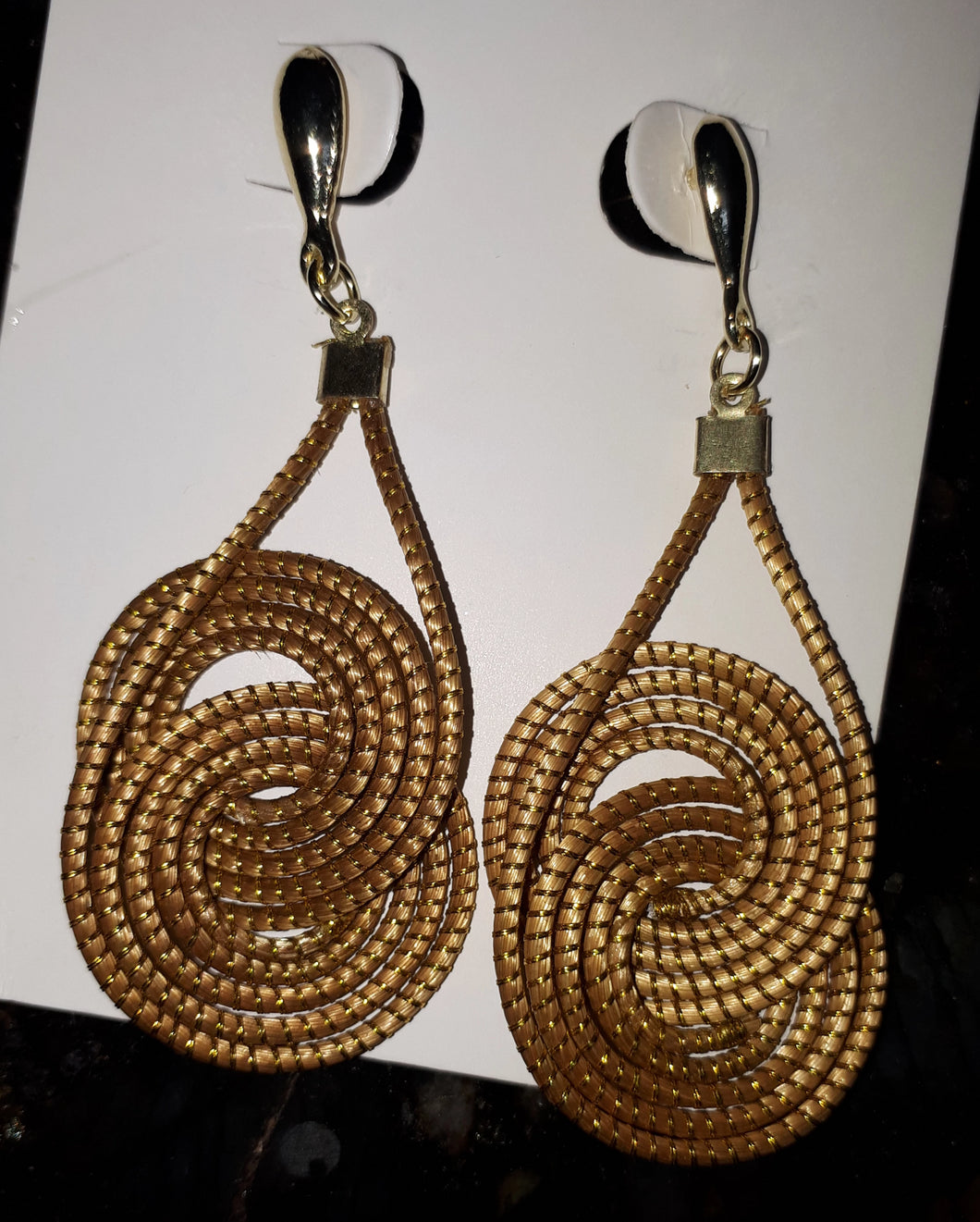 Brinco Raio de Sol Capim Dourado