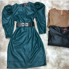 Carregar imagem no visualizador da galeria, Vestido Maga Bufante Couro Sintético