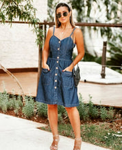 Carregar imagem no visualizador da galeria, Vestido Jeans Suziel