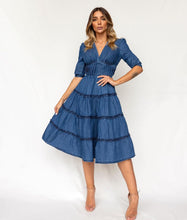 Carregar imagem no visualizador da galeria, Vestido Jeans Eliane
