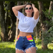 Carregar imagem no visualizador da galeria, Shorts Jeans Três Tiras